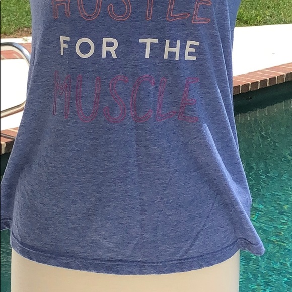 Athletic racer back graphic tank top. - Picture 3 of 10